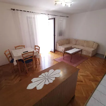 In 41376 Crikvenica